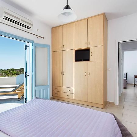 Ann-Margo House Villa Фира Стая снимка